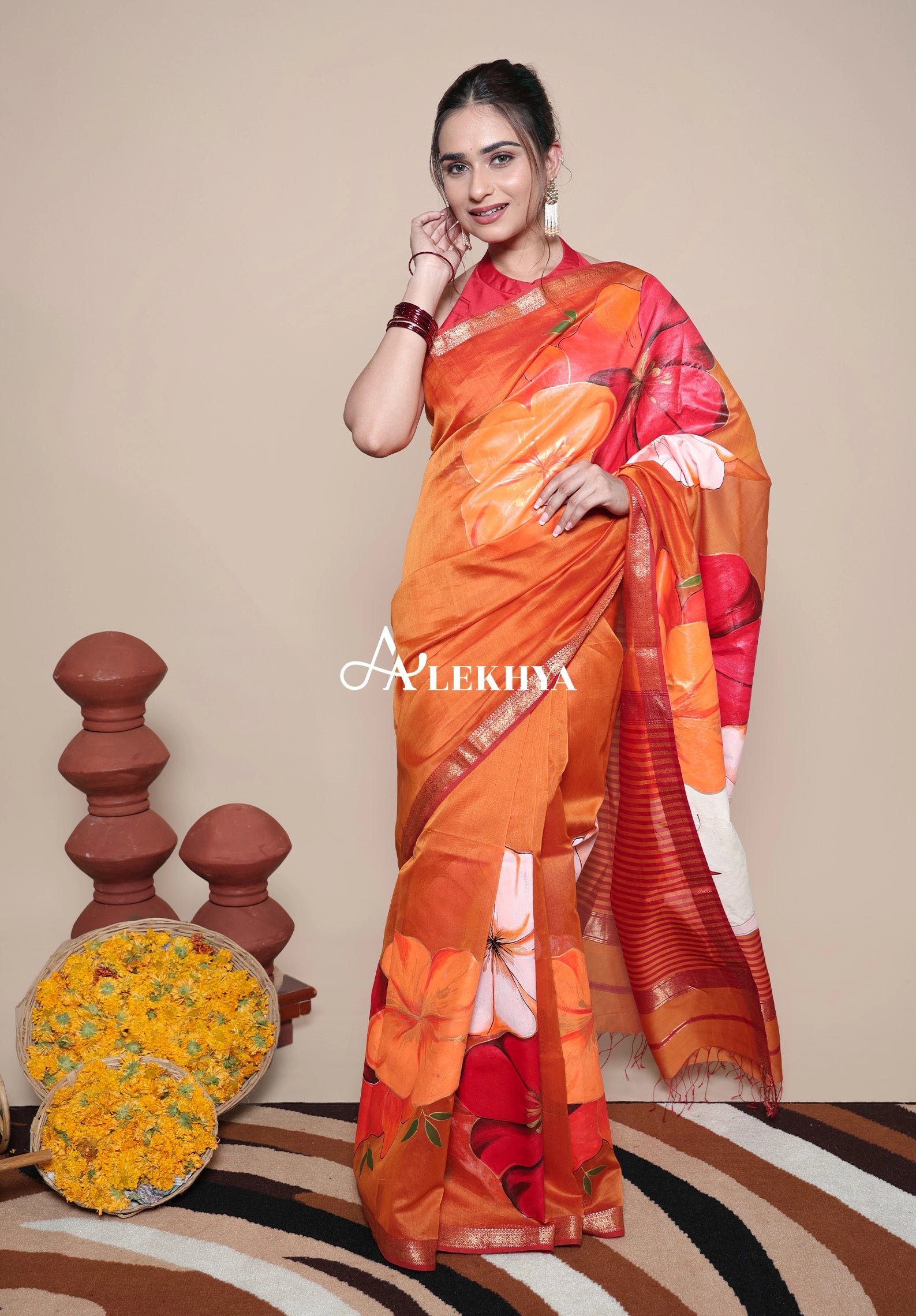 Floral Crown Beauty - Maheshwari Handloom Saree