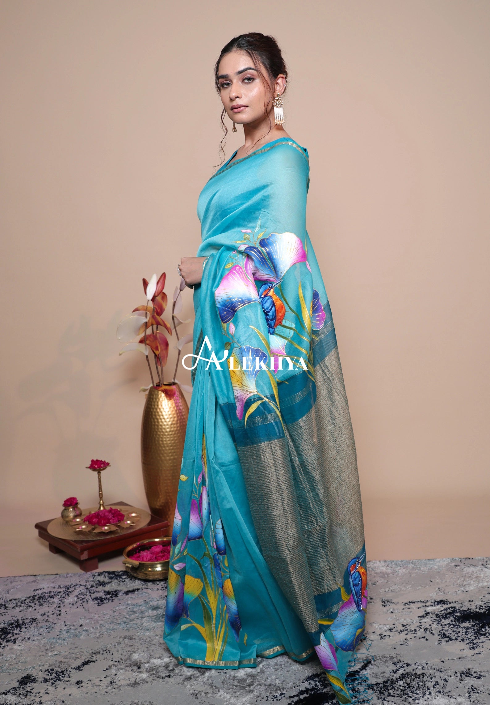 The Kingfisher Muse-Maheshwari Handloom Saree