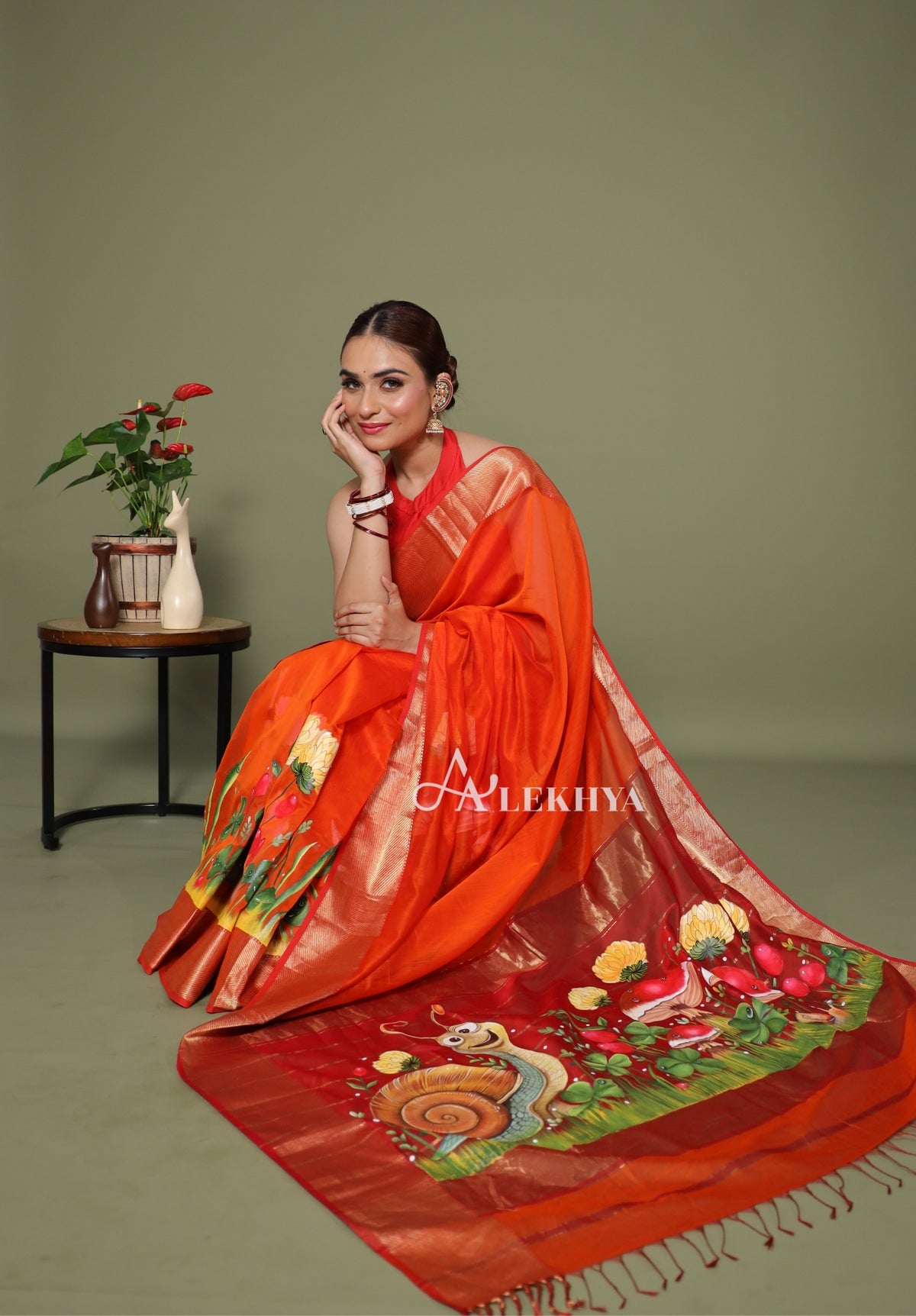Scarlet Garden – Maheshwari Handloom Saree