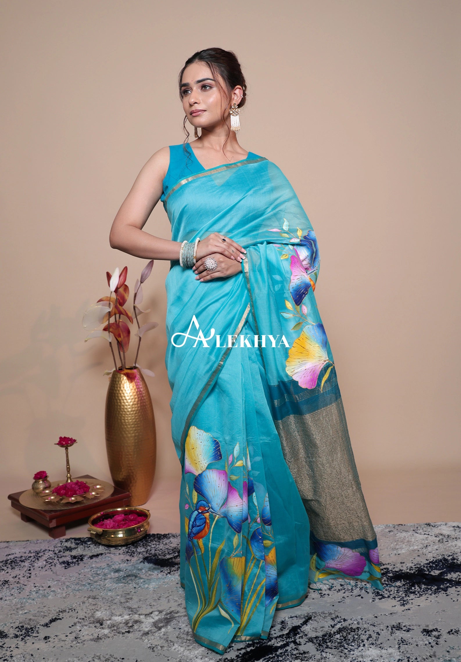 The Kingfisher Muse-Maheshwari Handloom Saree