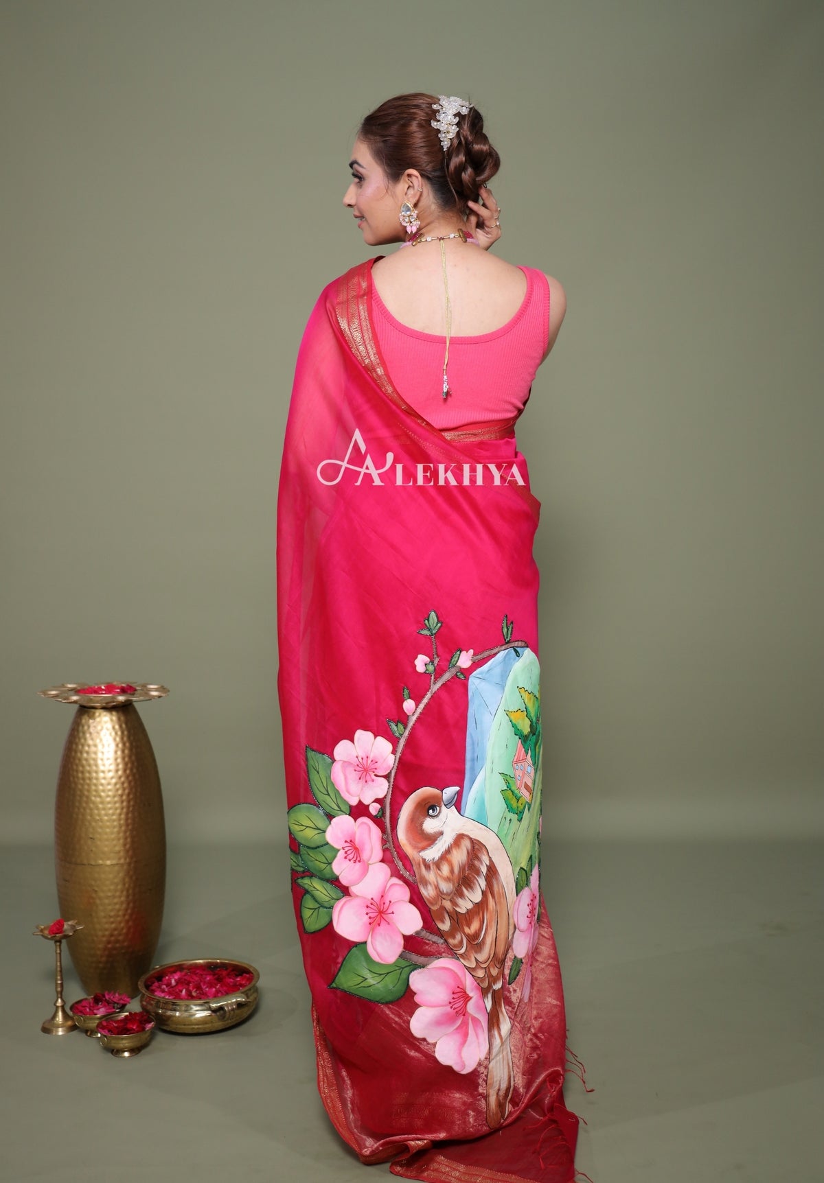 Sparrow in Blossom – Hand-Painted Rani Pink Maheshwari Handloom Saree