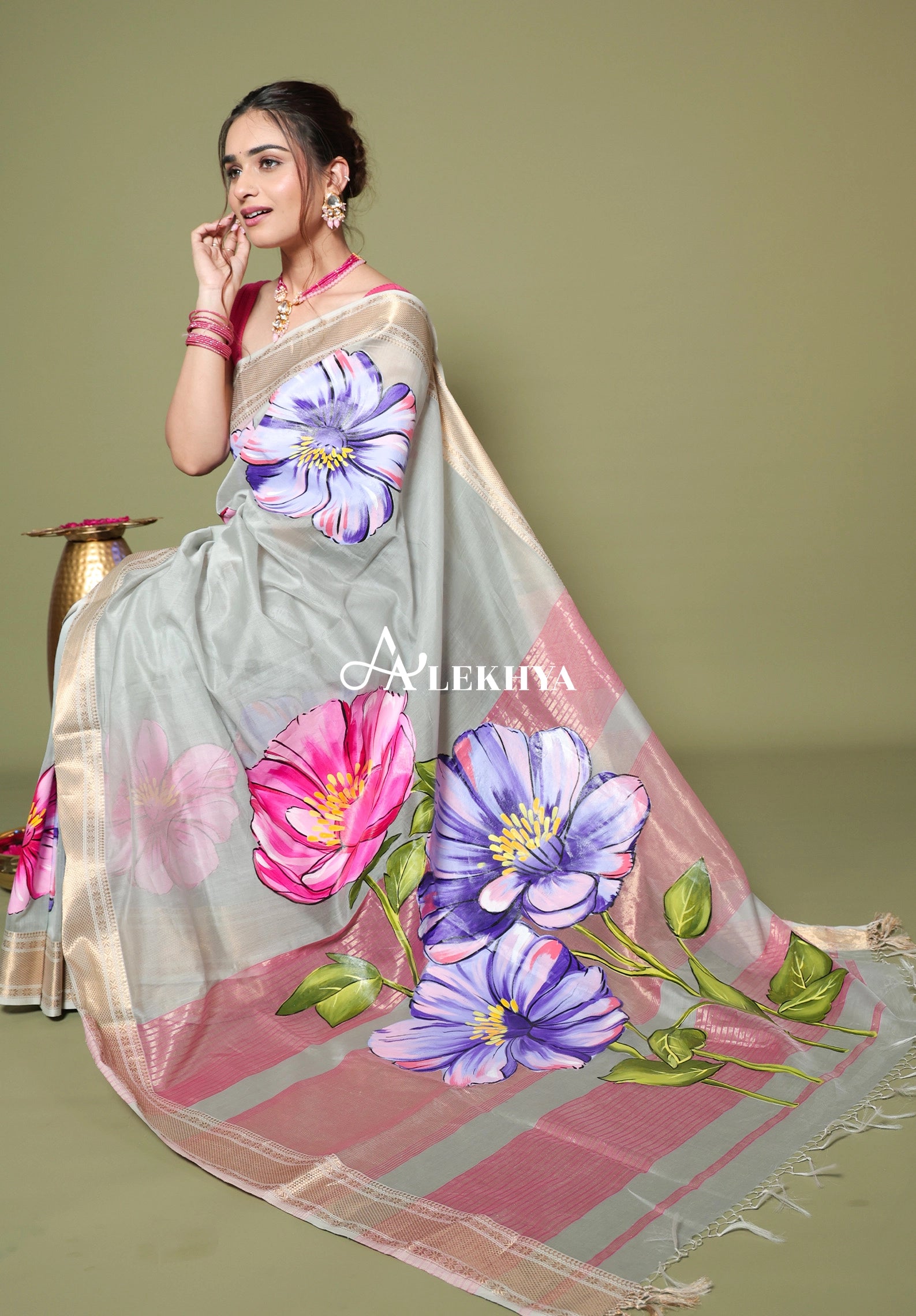 Blush Bloom Garden - Maheshwari Handloom Saree