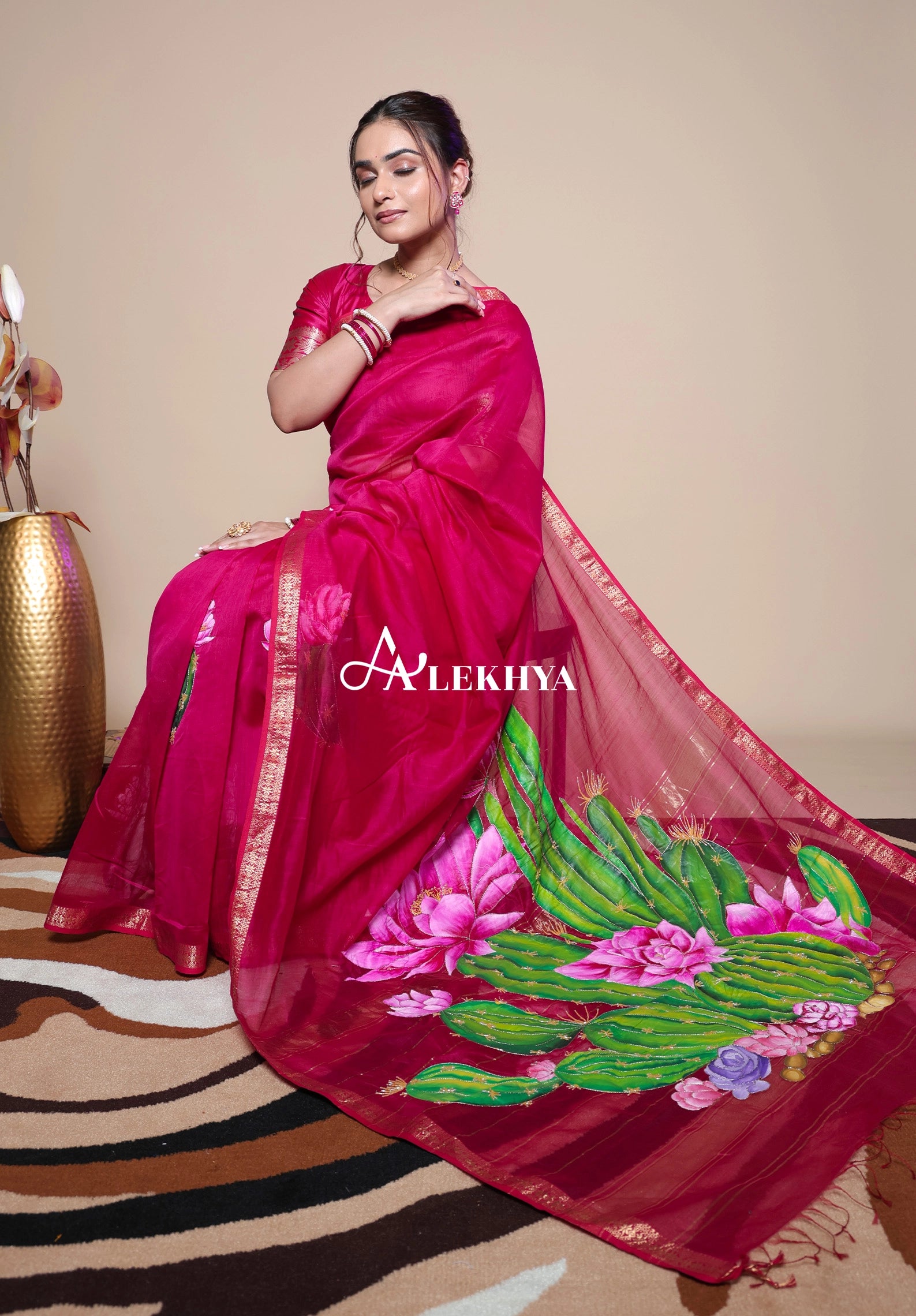 Desert Bloom-Maheshwari Handloom Saree