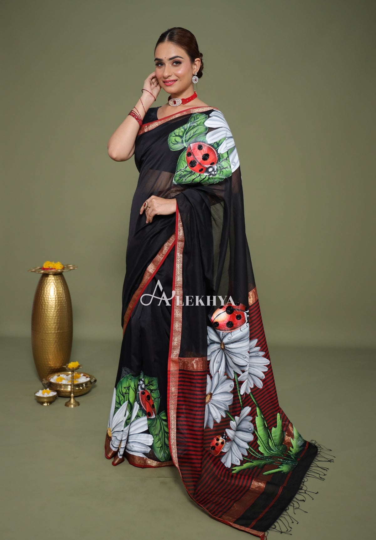 The Noir & Night  – Black Maheshwari Handloom Saree