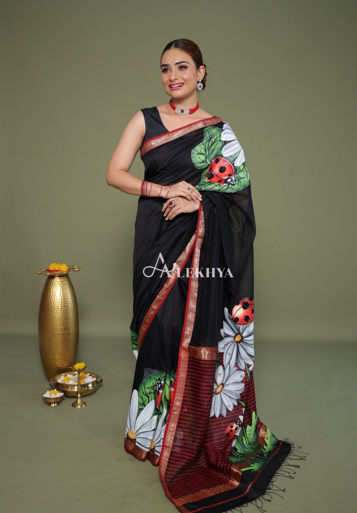 The Noir & Night  – Black Maheshwari Handloom Saree