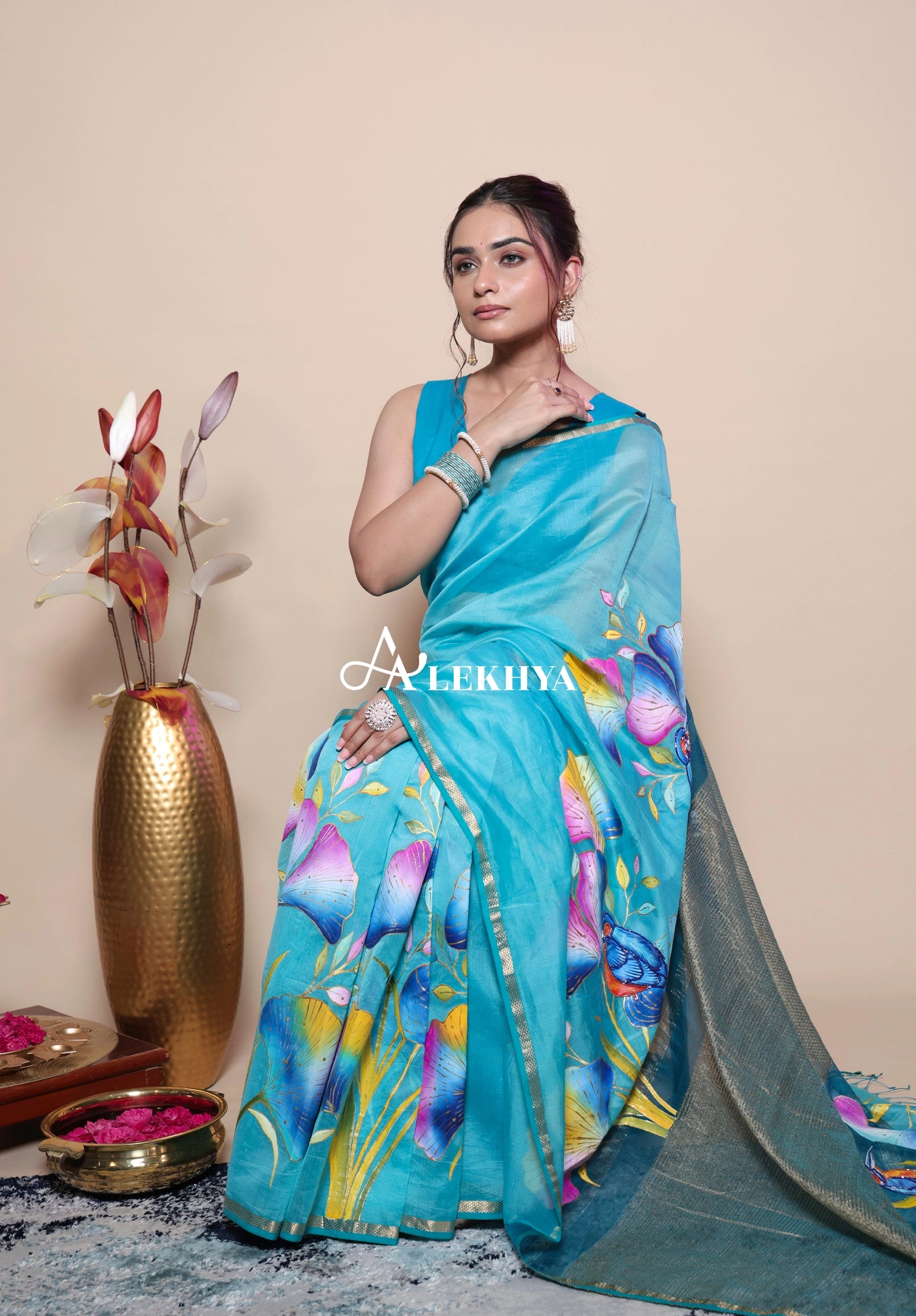 The Kingfisher Muse-Maheshwari Handloom Saree