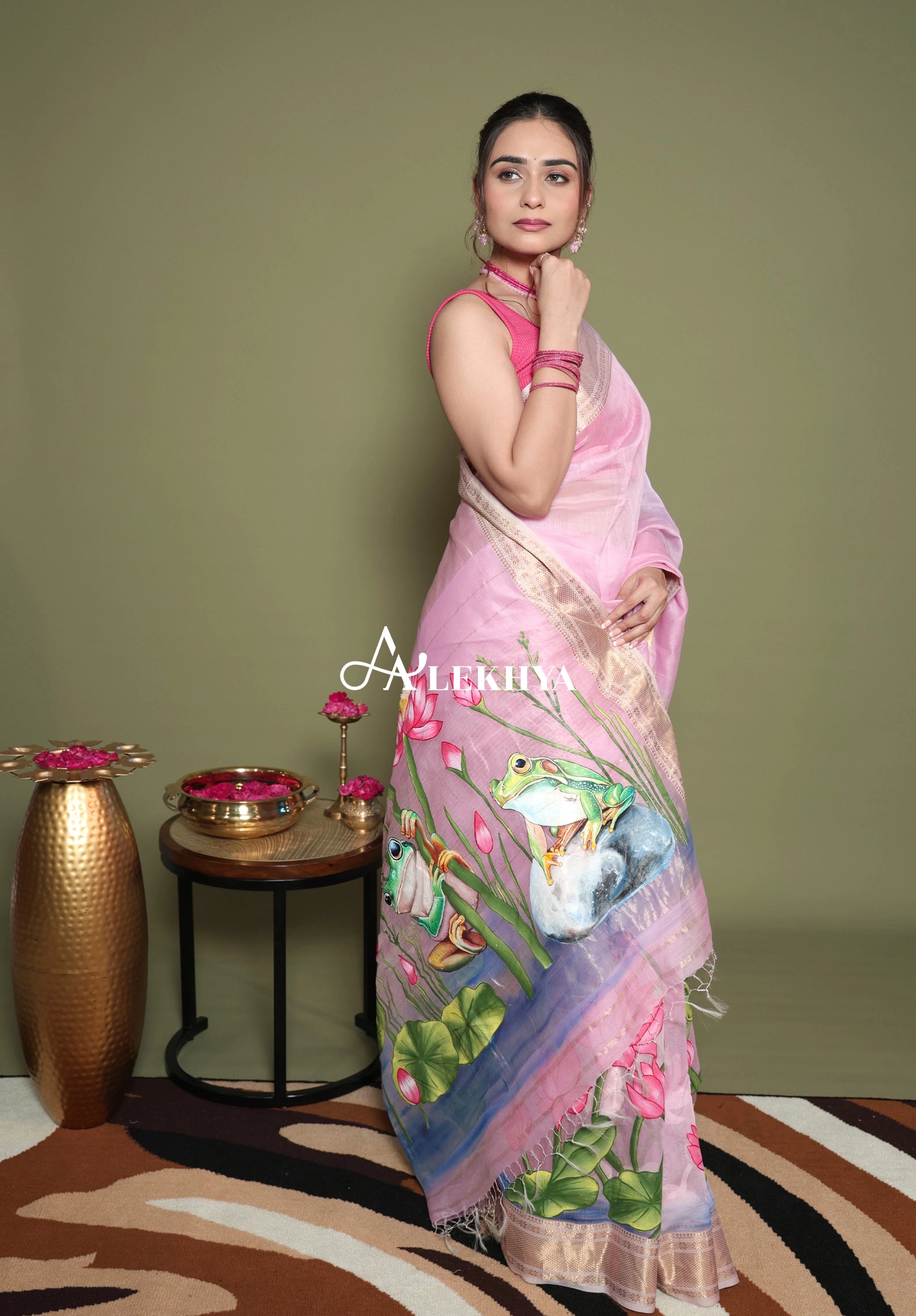 Frolic Frog - Maheshwari Handloom Saree