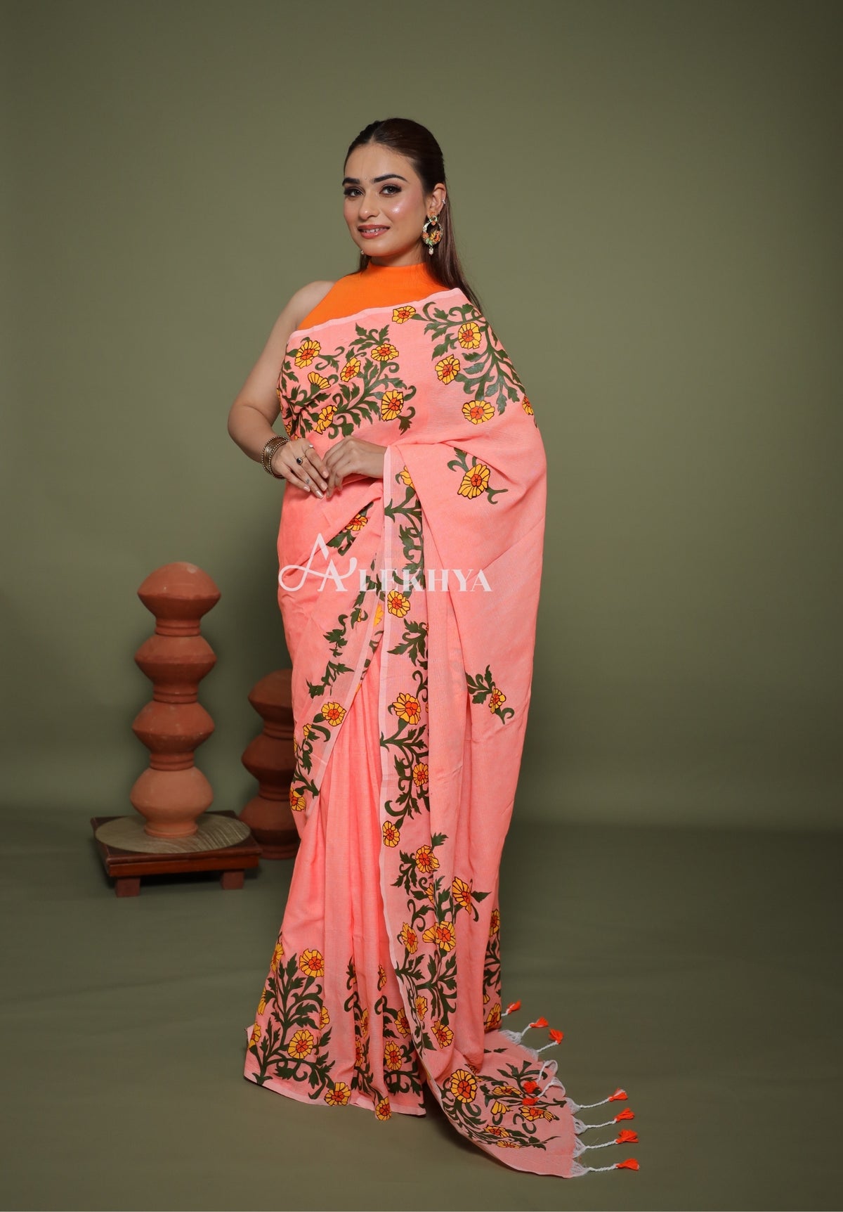 Sunflower Bloom – Peach Cotton Saree