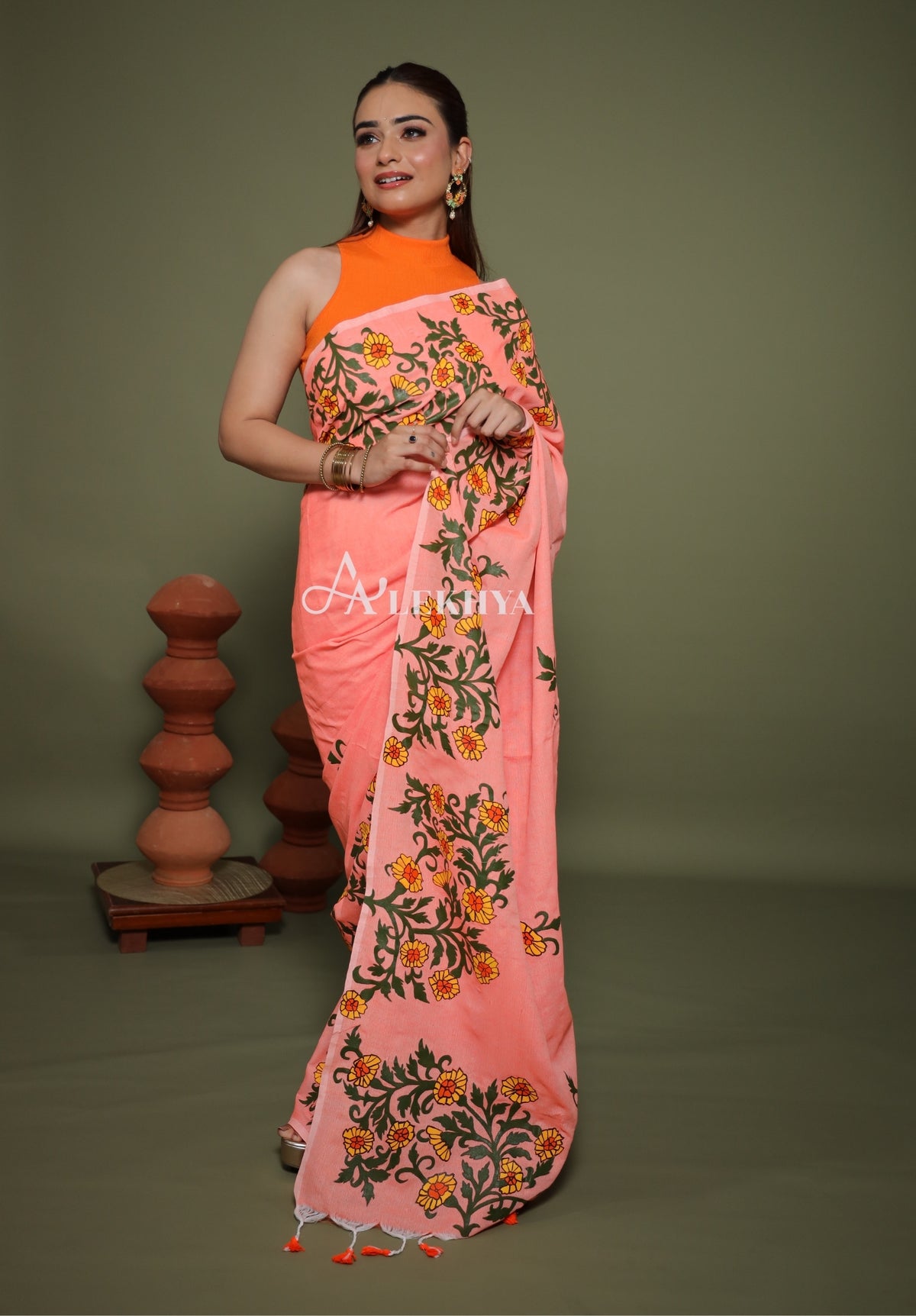 Sunflower Bloom – Peach Cotton Saree